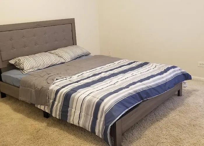 Family - 2 Bedroom, Kitchen, 1.5 Bath Hotel